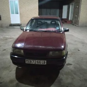 Opel Vectra 1992