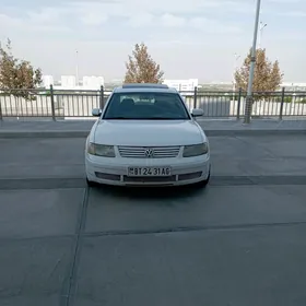 Volkswagen Passat 2000