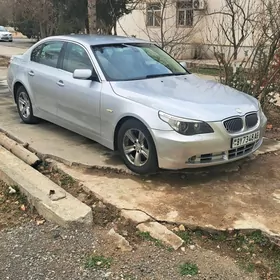 BMW E60 2004