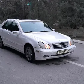 Mercedes-Benz C320 2002