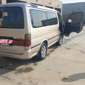 Toyota Hiace 1992