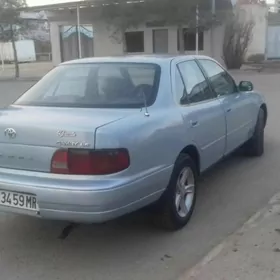 Toyota Camry 1993