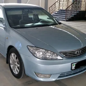 Toyota Camry 2005