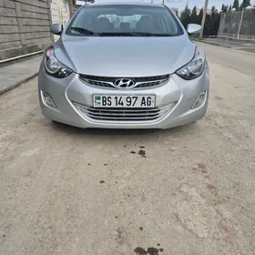 Hyundai Elantra 2012