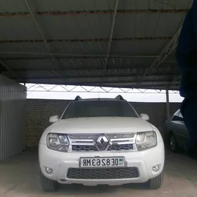 Renault Duster 2015