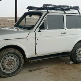 Lada Niva 1992