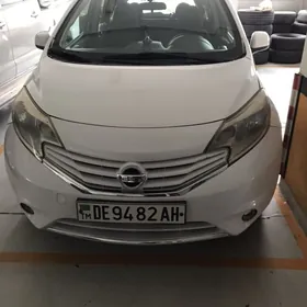 Nissan Versa 2013