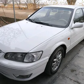 Toyota Camry 1998