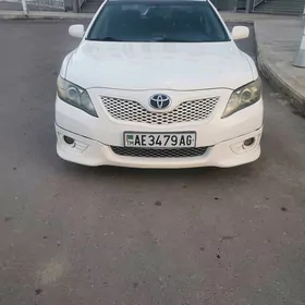 Toyota Camry 2010