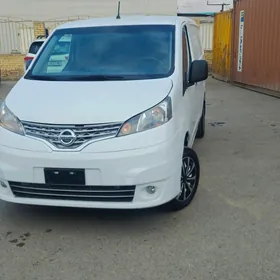 Nissan NV200 2019