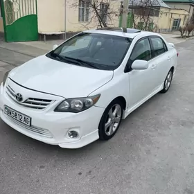 Toyota Corolla 2011