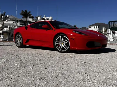 Красный Ferrari F430 Дональда Трампа ищет нового владельца