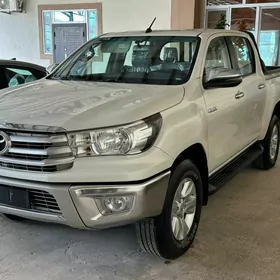 Toyota Hilux 2019