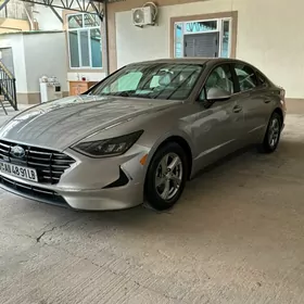 Hyundai Sonata 2021