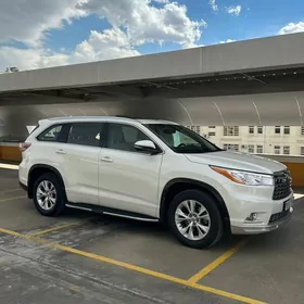 Toyota Highlander 2015