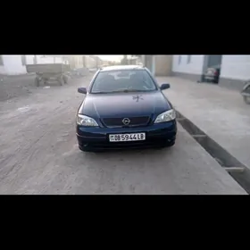 Opel Astra 2000