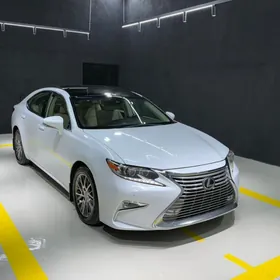 Lexus ES 350 2018