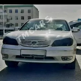 Infiniti I30 2000