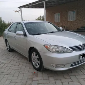 Toyota Camry 2005