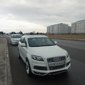 Audi Q7 2012