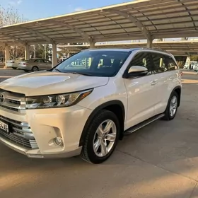 Toyota Highlander 2017