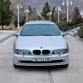 BMW E39 1999