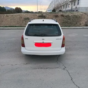 Opel Astra 2003