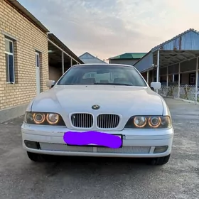 BMW 525 2003