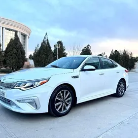 Kia Optima 2019