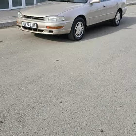 Toyota Camry 1992