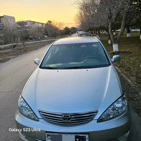 Toyota Camry 2005