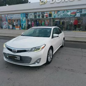 Toyota Avalon 2013