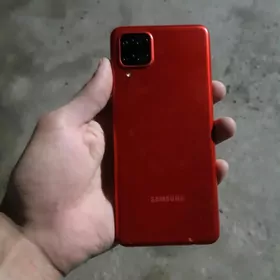 Samsung Galaxy A12