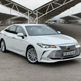 Toyota Avalon 2022