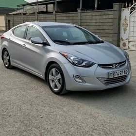 Hyundai Elantra 2012