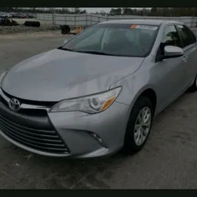 Toyota Camry 2017