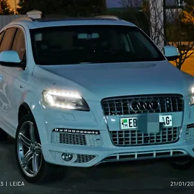 Audi Q7 2013