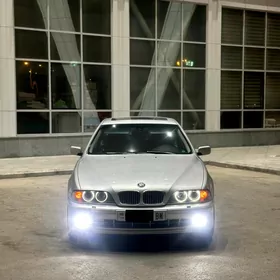 BMW E39 2002