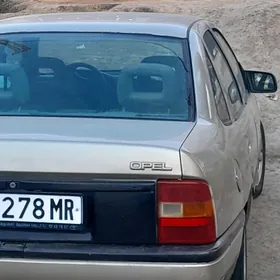 Opel Vectra 1992