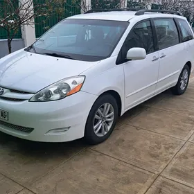 Toyota Sienna 2009