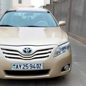 Toyota Camry 2011