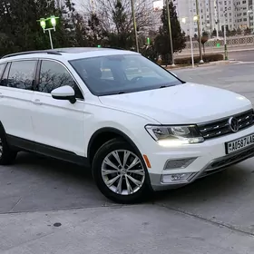 Volkswagen Tiguan 2019