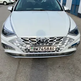 Hyundai Sonata 2020