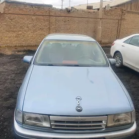 Opel Vectra 1989