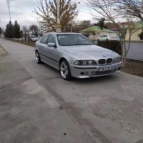 BMW E39 2002