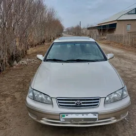 Toyota Camry 1997