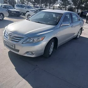 Toyota Camry 2010