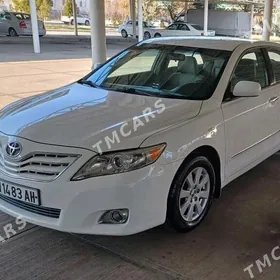 Toyota Camry 2011