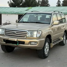 Toyota Land Cruiser 2004