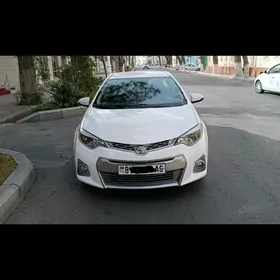 Toyota Corolla 2014